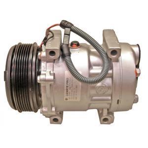 KOMPRESSORI MASSEY FERGUSON 4281803M1 / SD7H15-8244