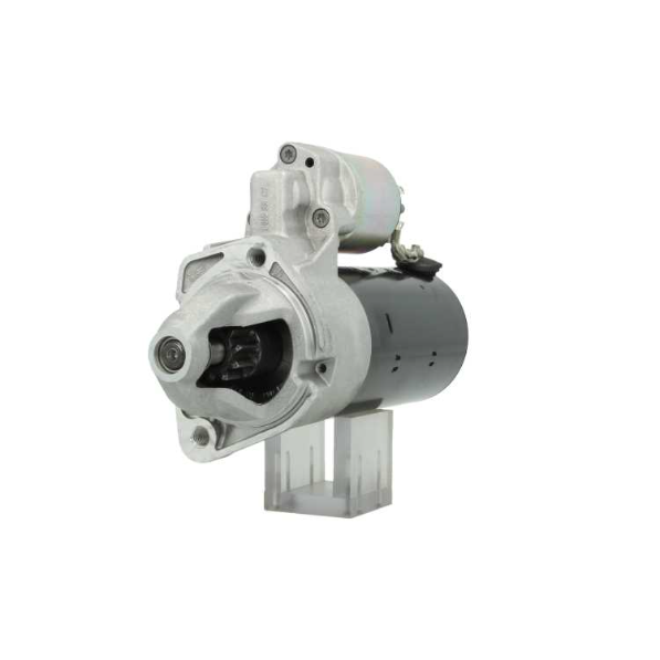 STARTTI MERCEDES UUSI BOSCH 0001109262